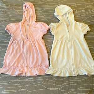 Girl 5T swim / bath robes white & pink